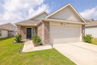 990 Harper Ln, Bryan, TX 77803
