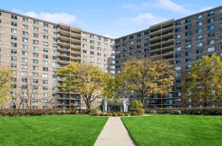 7141 N Kedzie Ave Unit 1003, Chicago, IL 60645