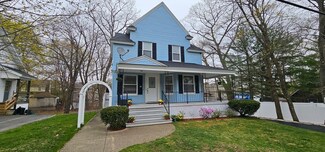 11 Brookside Ave, Worcester, MA 01602