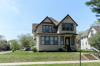 527 6th Ave S, Saint Cloud, MN 56301