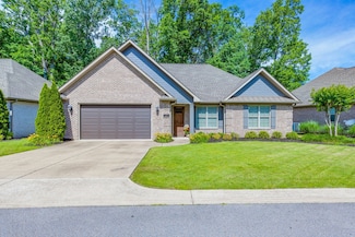 105 Andrews Dr, Loretto, TN 38469