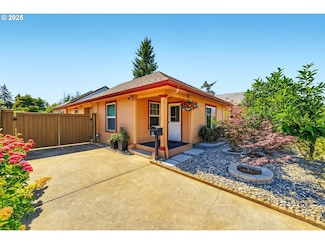 6435 SE 71st Ave, Portland, OR 97206