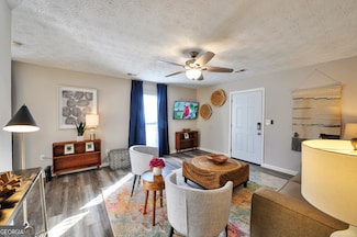 160 Booth Rd SW Unit B, Marietta, GA 30008