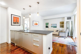 10-63 Jackson Ave Unit 6-A, Long Island City, NY 11101