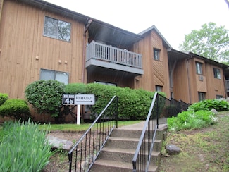 67 Riverview Dr Unit 67, Bridgeport, CT 06606
