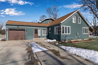 13362 Irving St, Alden, NY 14004