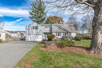 10 Weeks Rd, Danvers, MA 01923