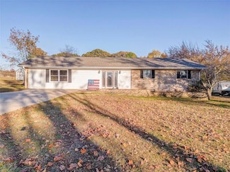 19 Colleen Karen Rd SW, Euharlee, GA 30120