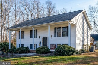 17214 Oak Ridge Ln, Ruther Glen, VA 22546