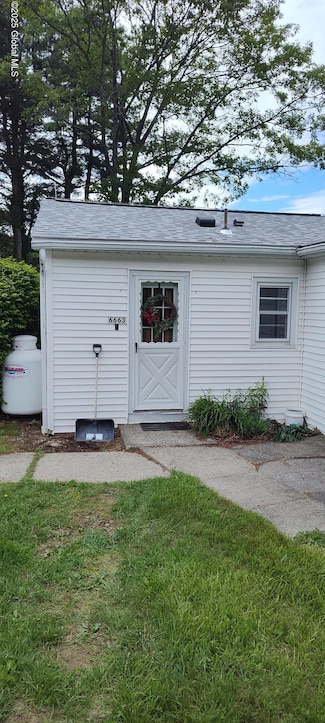 6663 New York 32, South Westerlo, NY 12083