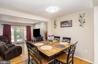 1754 Powder Horn Terrace, Woodbridge, VA 22191