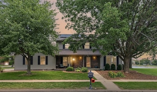306 N Beringer Cir, Urbana, IL 61802
