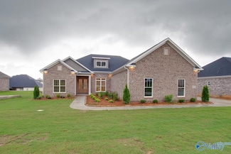 8063 Goose Ridge Dr SE, Big Cove, AL 35763