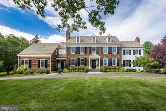 567 Bartram Rd, Moorestown, NJ 08057