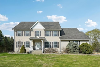 134 Old Pawling Rd, Pawling, NY 12564