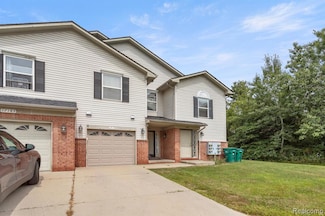 17193 Higdon Dr Unit 5, Brownstown, MI 48193