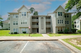 1021 Wood Creek Dr Unit 2, Fayetteville, NC 28314
