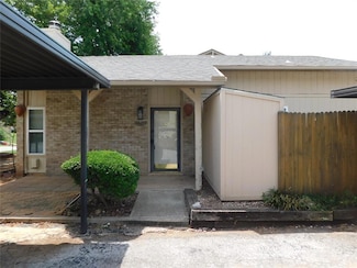 9607 Hefner Village Blvd, Oklahoma City, OK 73162