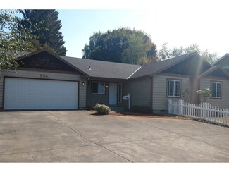 544 SE Roberts Ave, Gresham, OR 97080
