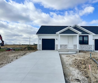 W219N16253 Primrose Ct, Jackson, WI 53037