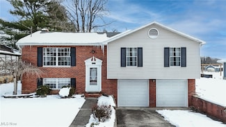 104 Maple Shade Dr, Marietta, OH 45750