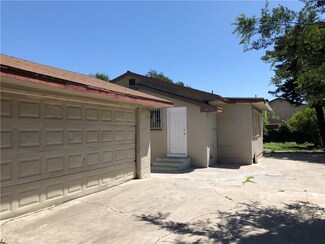 1224 W Cubbon St, Santa Ana, CA 92703