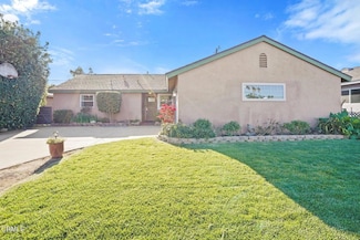953 Sharon Dr, Camarillo, CA 93010