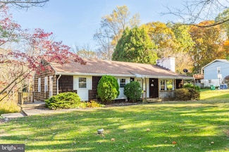 2123 Woodview Rd, Finksburg, MD 21048