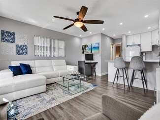 2808 NE 33rd Ct Unit 110, Fort Lauderdale, FL 33306