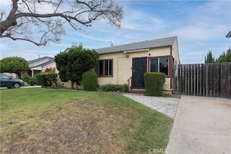 4740 Pepperwood Ave, Long Beach, CA 90808