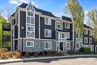 81 Village Dr Unit 81, Morristown, NJ 07960
