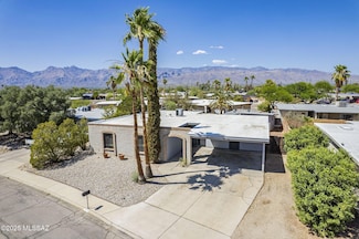 9415 E Simon Place, Tucson, AZ 85710