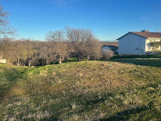 19818 Lake California Dr, Cottonwood, CA 96022