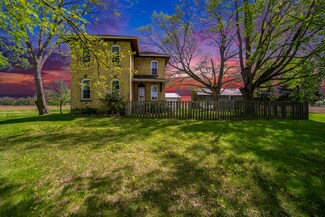 6428 E S Ave, Vicksburg, MI 49097