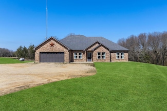 6820 U S 82, Brookston, TX 75421
