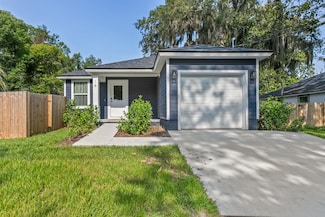 16 Sidney St, St. Augustine, FL 32084