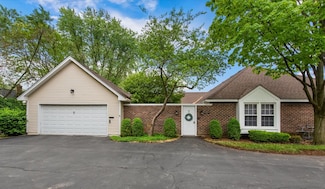 7 Hampton on Auburn, Rolling Meadows, IL 60008