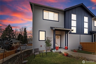4889 Talbot Rd S, Renton, WA 98055