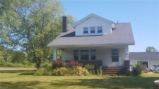 27375 Pettibone Rd, Solon, OH 44139