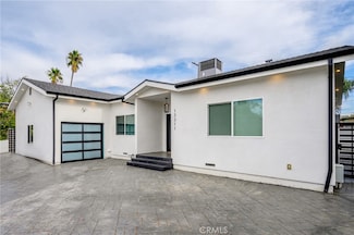13311 Wixom St, North Hollywood, CA 91605