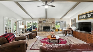 781 Mary Preiss Dr, New Braunfels, TX 78132