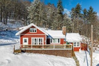 51 Apple Blossom Ln, Grafton, VT 05146