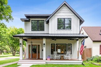 1192 Edgcumbe Rd, Saint Paul, MN 55105