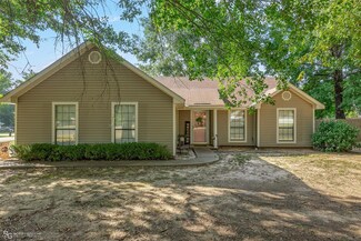 315 Jo Lacey Dr, Shreveport, LA 71107