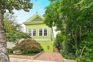 318 Walnut St, New Orleans, LA 70118