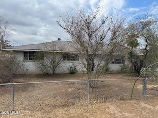 2613 E Lynne Ln, Phoenix, AZ 85042