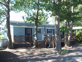 308 State Route 286, Seabrook, NH 03874