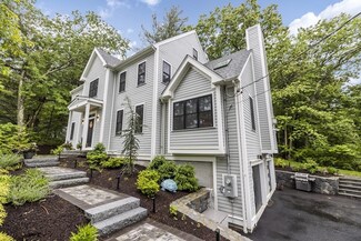 110 Wood St, Lexington, MA 02421