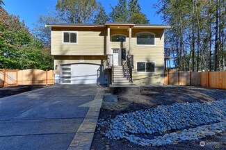 5215 148th St SW, Edmonds, WA 98026