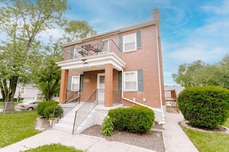 8003 Lake Ave, Cincinnati, OH 45236